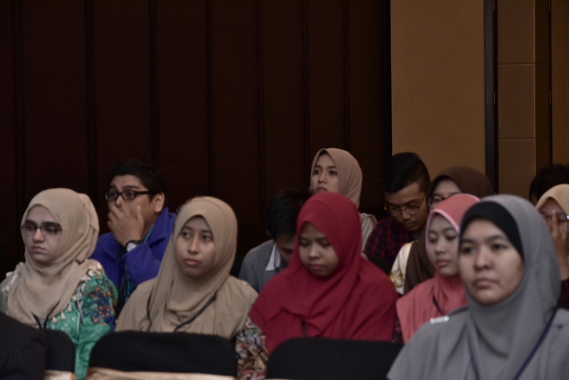 UKM 5164
